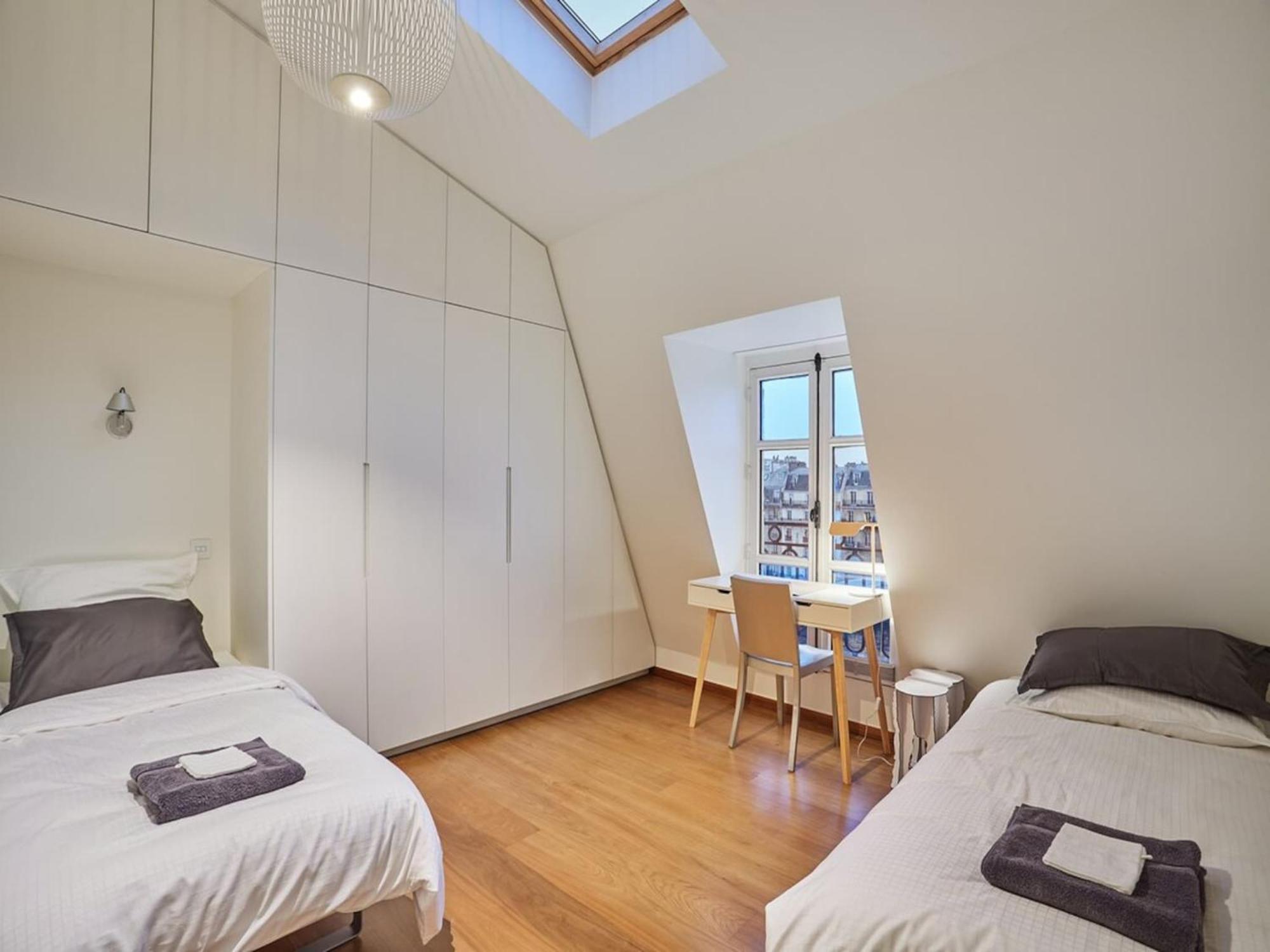 Sublime Center Of Le Marais Parigi